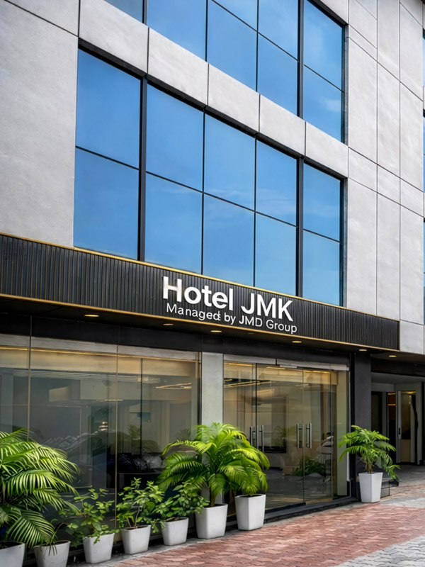Hotel JMK — Hotel Facade