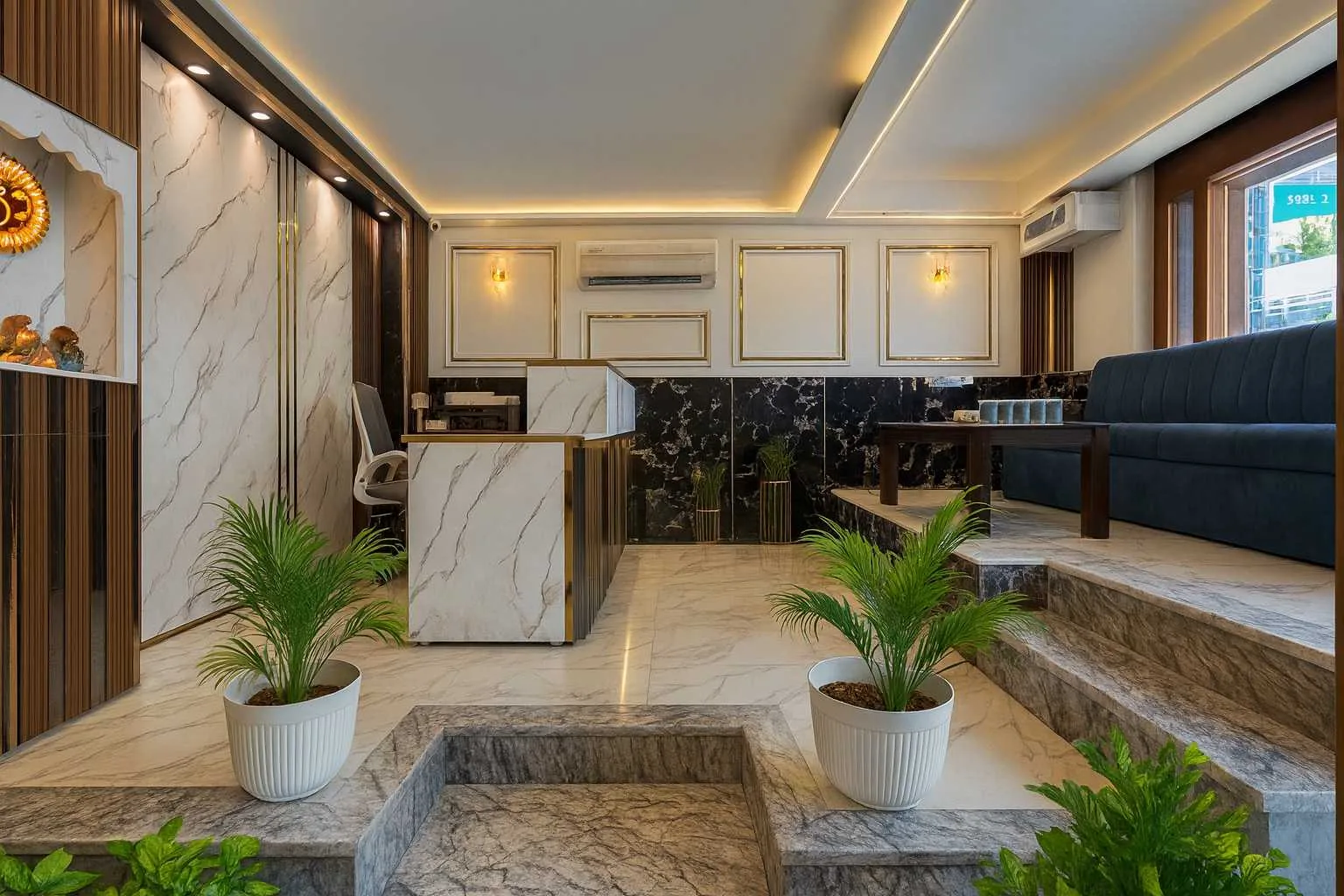 Hotel Paradise International — Reception