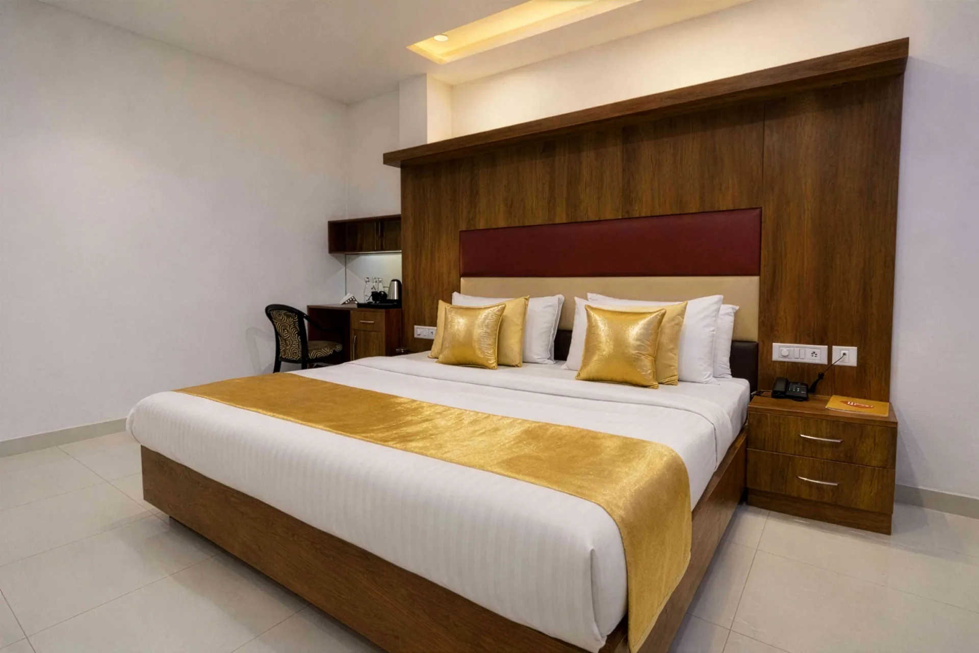 Hotel Urban Luxury By JMD Group Deluxe Room